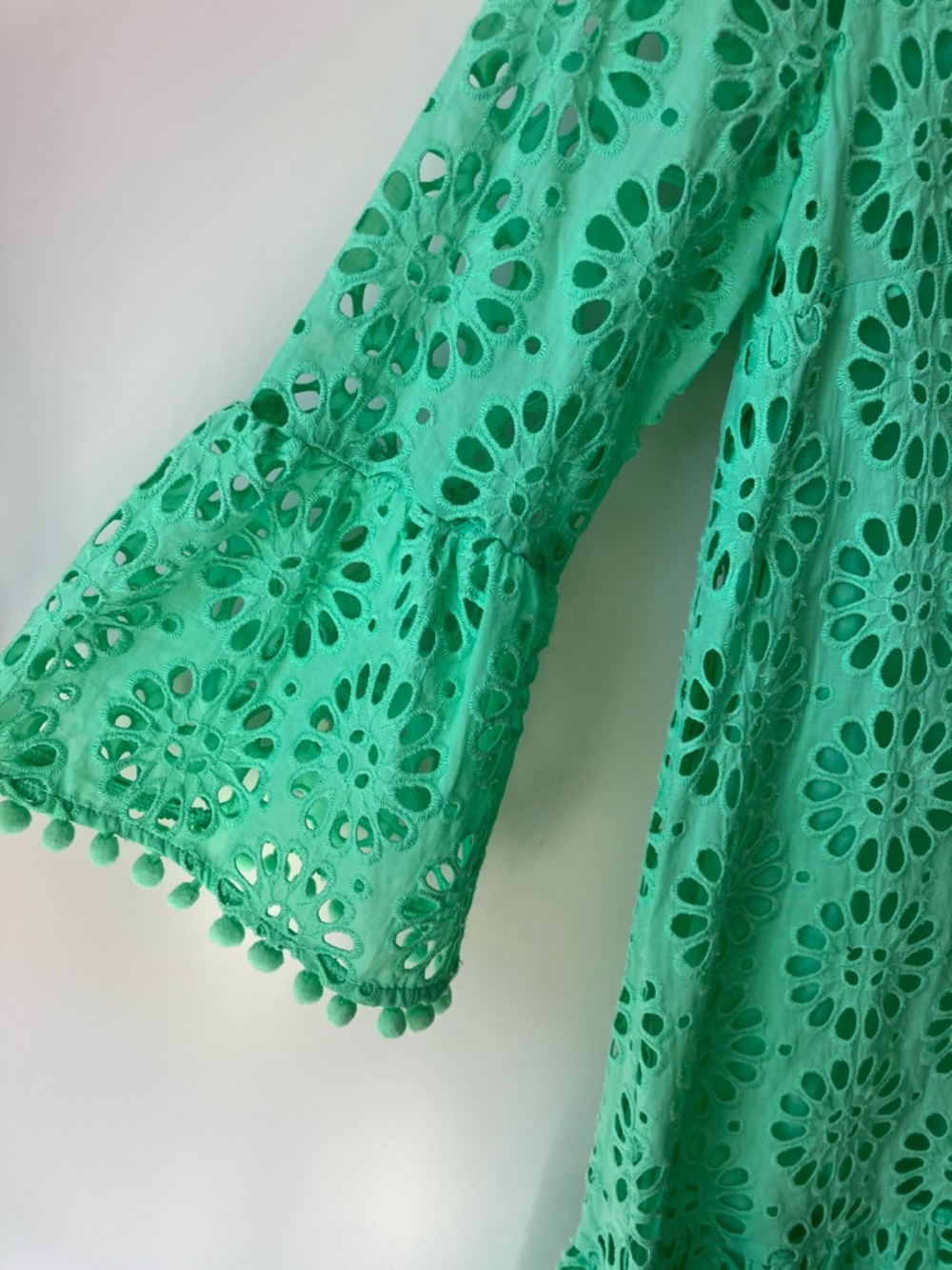 LILLY PULITZER BEKAH Resort Wear Patina Green Eyelet Dress with Pom Poms Size XS - Picture 4 of 9